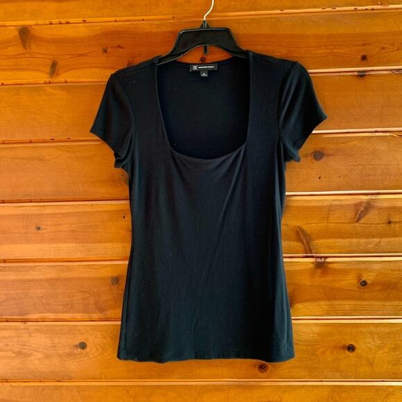 Ribbed Square Neck Short Sleeve Top - Picture 5 of 8
